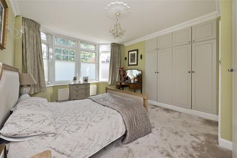 3 bedroom apartment for sale, Brondesbury Park, London NW2