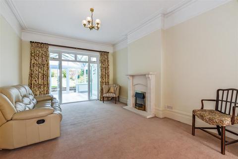 4 bedroom detached house for sale, Winchester Road, Andover