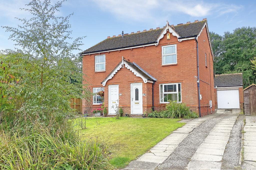 Larkspur Grove, Harrogate 3 bed semidetached house for sale £250,000