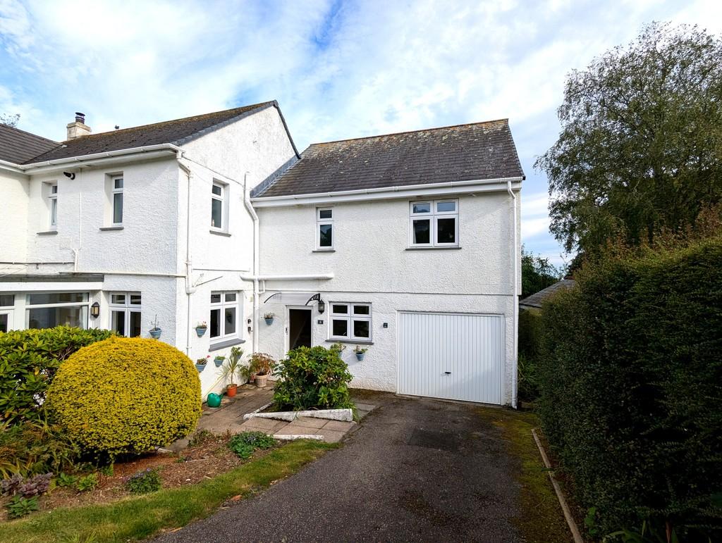 St Austell 2 bed semidetached house to rent £995 pcm (£230 pw)