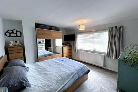 71 Bankhouse Drive, Buglawton, Congleton, CW12 2BL