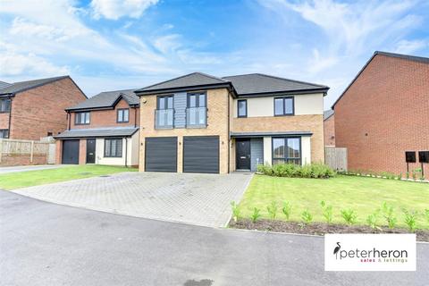 5 bedroom detached house for sale, Greenchapel Way, Potters Hill, Sunderland