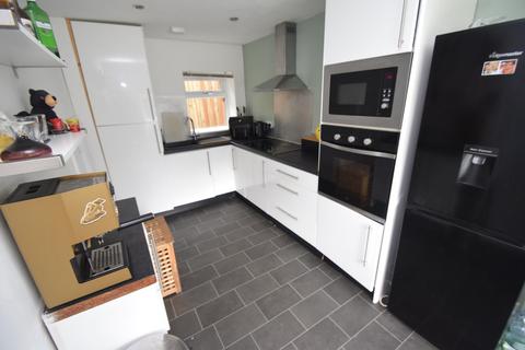 3 bedroom semi-detached house for sale, Enfield Road, Bradford BD17