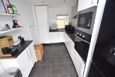 3 bedroom semi-detached house for sale, Enfield Road, Bradford BD17