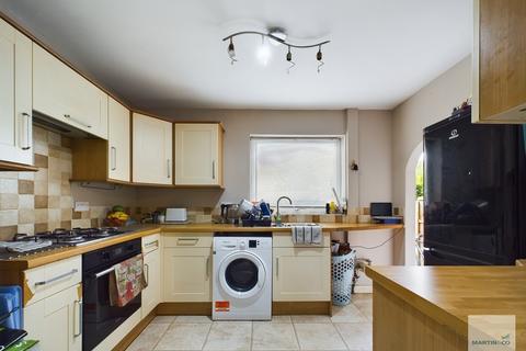 3 bedroom end of terrace house for sale, Ambleside Road, Aspley