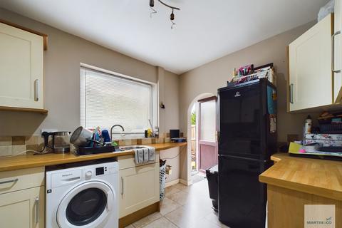 34 Ambleside Road, Nottingham, NG8 5QZ