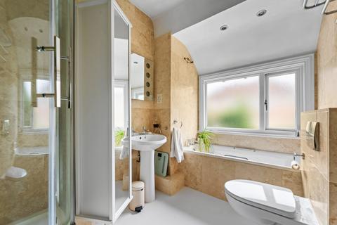 30 Lodge Road, Wallington, SM6 0UA
