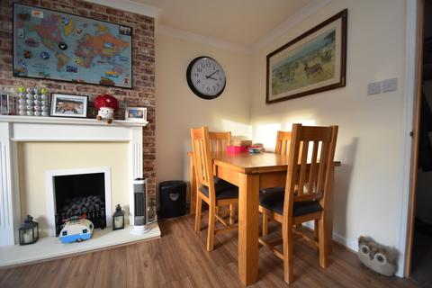 2 bedroom flat for sale, Lucas Road, Sudbury