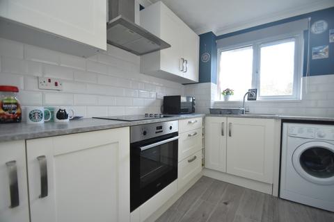 2 bedroom flat for sale, Lucas Road, Sudbury