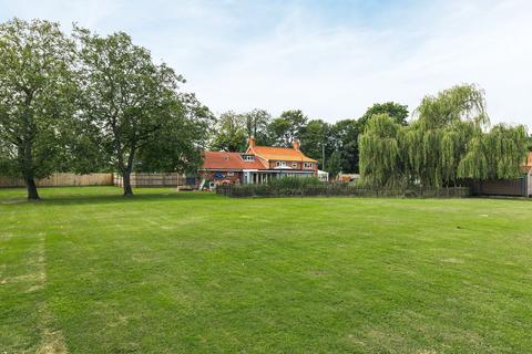 5 bedroom detached house for sale, Yaxham