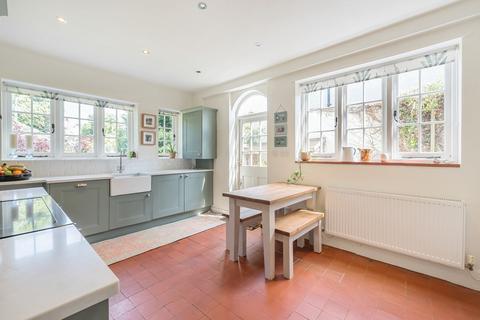 11 Ashcombe Road, Carshalton, SM5 3ET