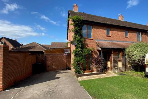 3 bedroom end of terrace house for sale, Jubilee Way, Malvern