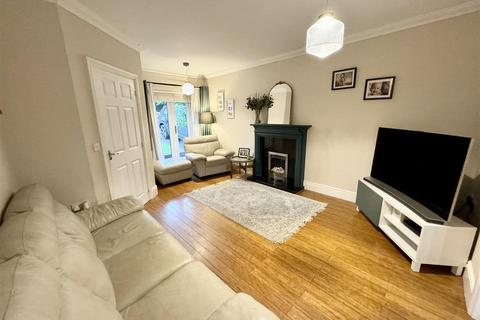 3 bedroom end of terrace house for sale, Jubilee Way, Malvern