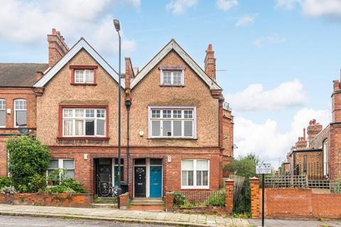 3 bedroom maisonette for sale, Barcombe Avenue, Streatham Hill, London, SW2