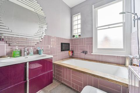 3 bedroom maisonette for sale, Barcombe Avenue, Streatham Hill, London, SW2