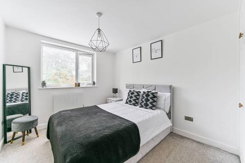 1 bedroom flat for sale, Nottingham Road, Croydon, South Croydon, CR2