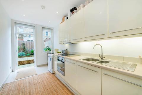 2 bedroom flat to rent, Castelnau Gardens, Barnes, London, SW13