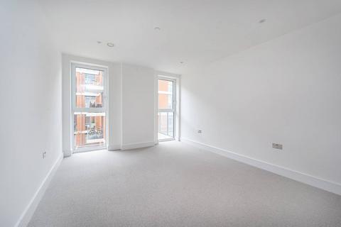 2 bedroom flat to rent, Talisker House, Acton, LONDON, W3