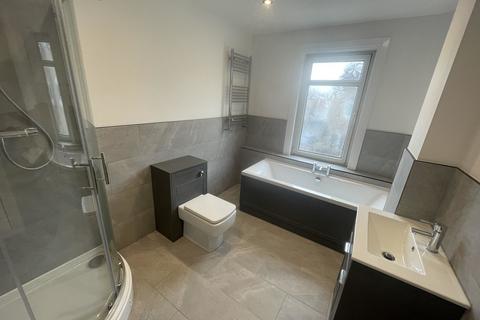 3 bedroom terraced house to rent, Brinkburn Road, Darlington, County Durham