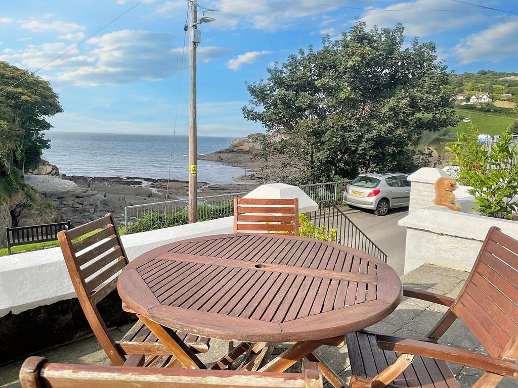 Combe Martin, 4 bed semidetached house to rent £1,400 pcm