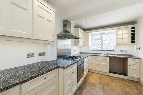 3 bedroom terraced house for sale, Pickford Hill, Harpenden