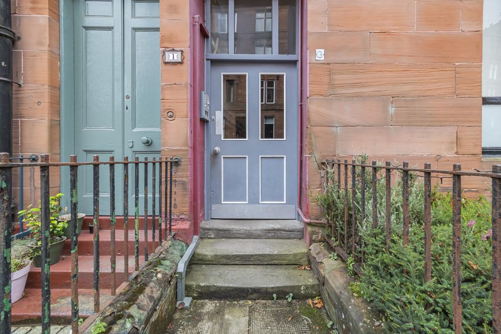 4-print-3 Caird Drive Flat 2.3 31