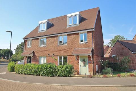 4 bedroom semi-detached house to rent, Beldam Bridge Gardens, Woking GU24