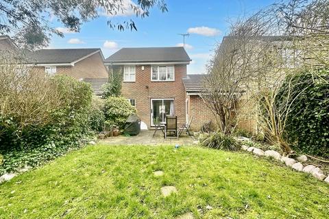 3 bedroom link detached house for sale, Fielders Way, Shenley, WD7