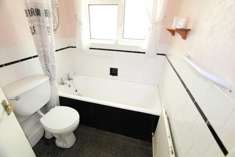 11 Edinburgh Road, Wrexham, LL11 2RG