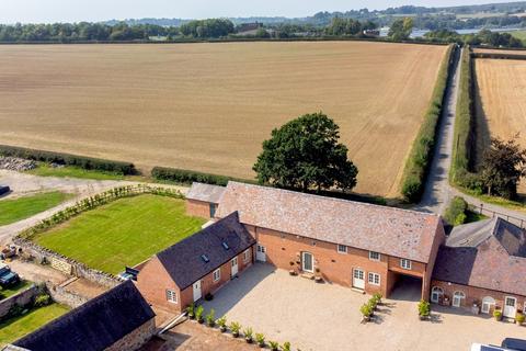 5 bedroom barn conversion for sale, Woodhouses, Melbourne