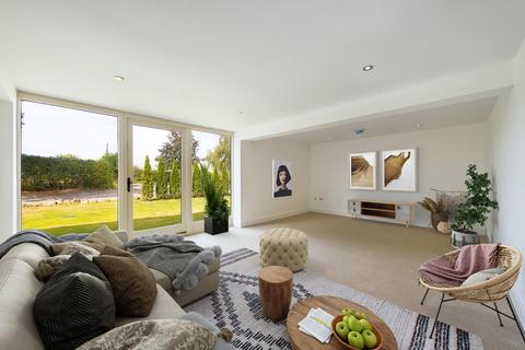 5 bedroom barn conversion for sale, Woodhouses, Melbourne