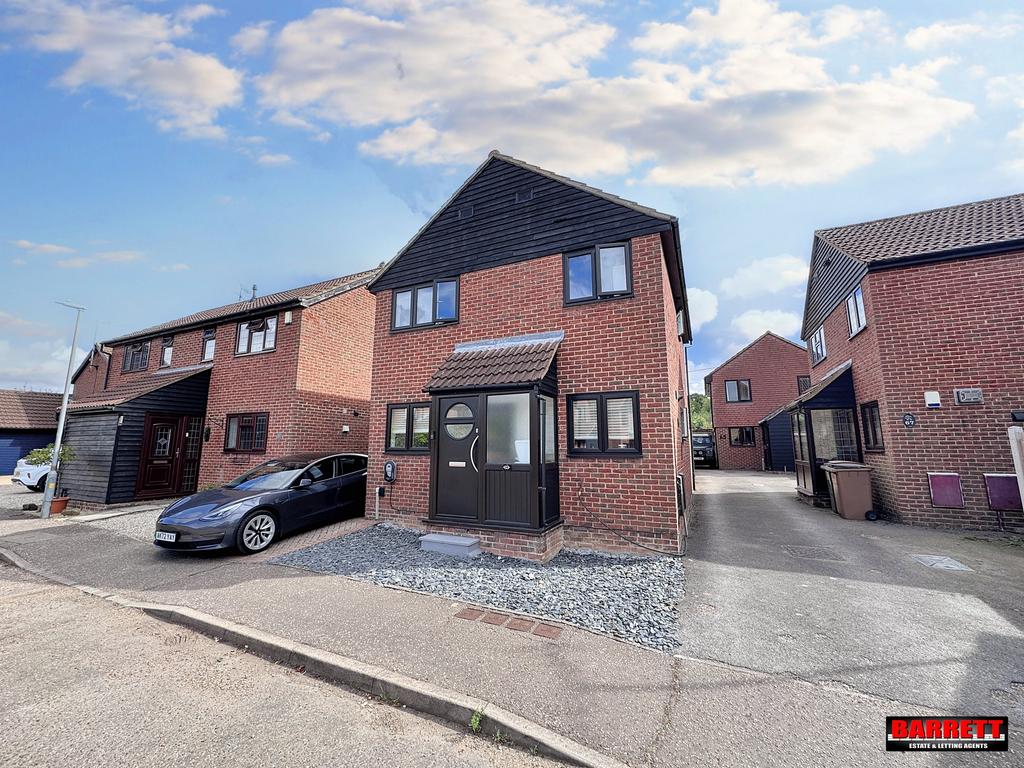 Brockenhurst Way, Bicknacre, Chelmsford 4 bed detached house for sale
