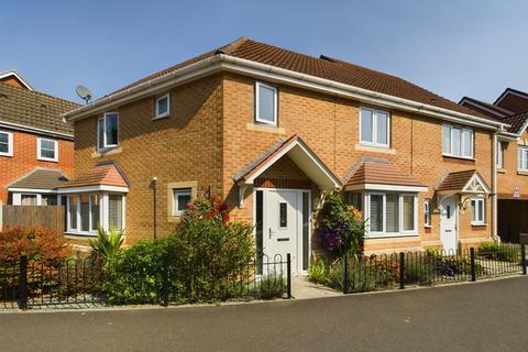 4 bedroom semi-detached house for sale, Tiber Road, North Hykeham, Lincoln