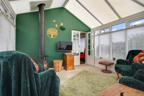 29 Highfield, Northam, Bideford, EX39 1BB