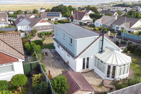 29 Highfield, Northam, Bideford, EX39 1BB