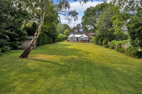 5 bedroom detached house for sale, Dornden Drive, Langton Green, Tunbridge Wells, Kent, TN3