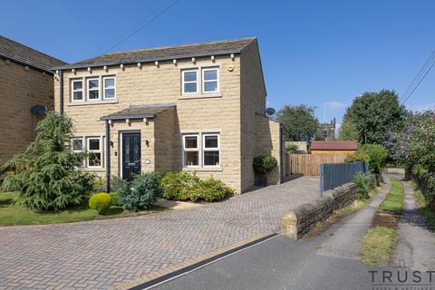 3 bedroom detached house for sale, Birstall, Batley WF17