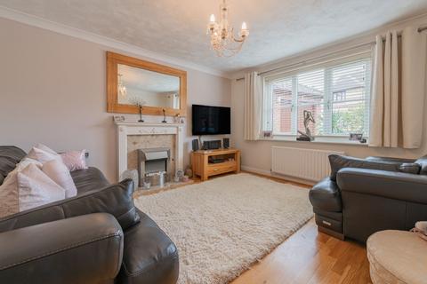 3 bedroom detached house for sale, Giles Close, Southampton SO30