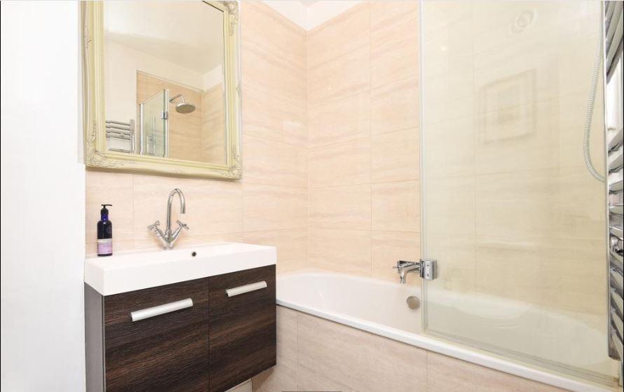 Holly-lodge-mansions-oakeshott-avenue-highgate-n6