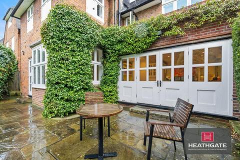 5 bedroom townhouse for sale, Heath Close Hampstead Garden Suburb NW11