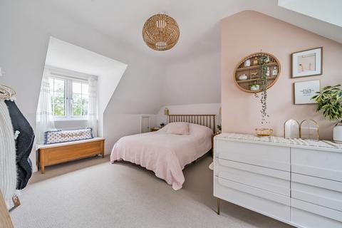 Maybury Goose Rye Road, Worplesdon, Guildford, GU3 3RJ