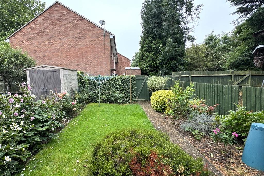 Edendale Road, Melton Mowbray 3 bed terraced house for sale £189,950