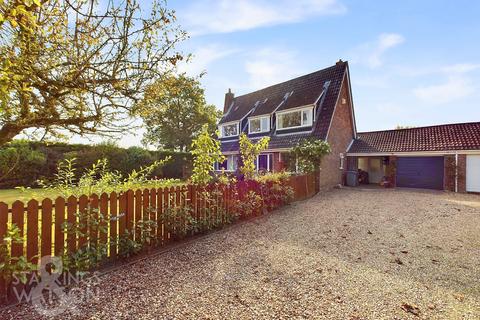 4 bedroom detached house for sale, Blofield Corner Road, Little Plumstead, Norwich