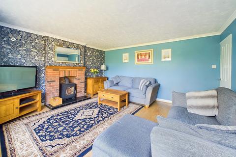 4 bedroom detached house for sale, Blofield Corner Road, Little Plumstead, Norwich