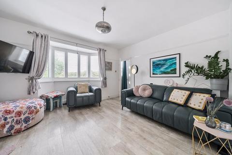 4 bedroom terraced house for sale, The Course, London SE9