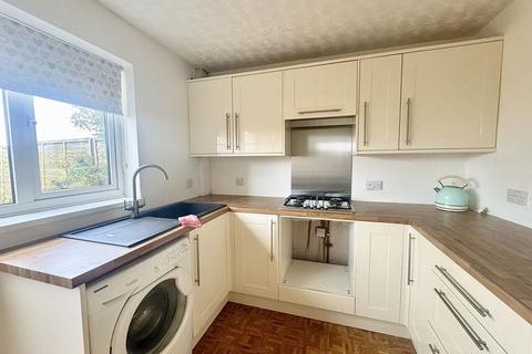 2 bedroom end of terrace house for sale, MEADOW CROFT, WALTHAM