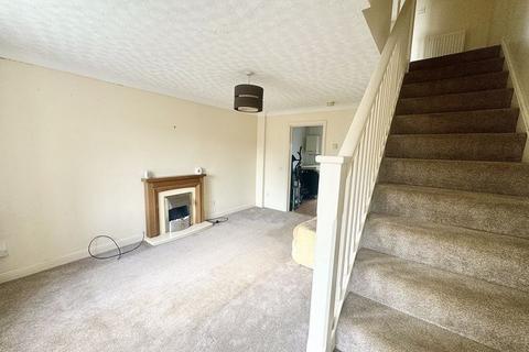 2 bedroom end of terrace house for sale, MEADOW CROFT, WALTHAM