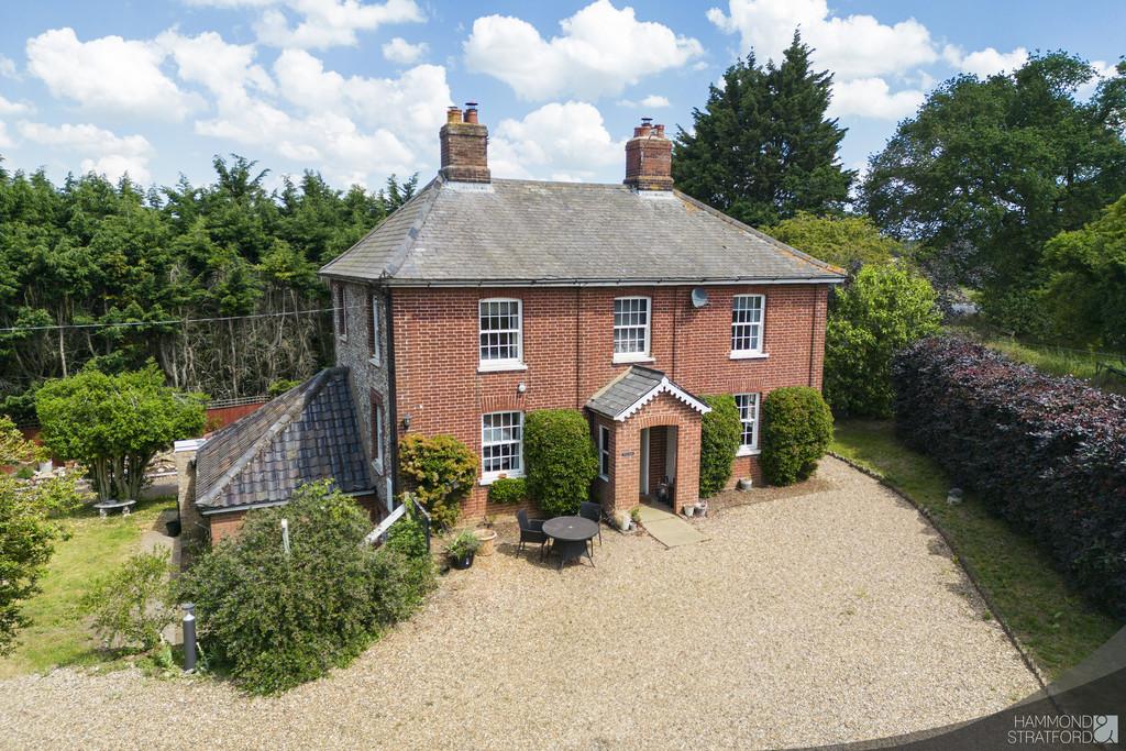 Eccles, Norfolk 6 bed detached house for sale £700,000