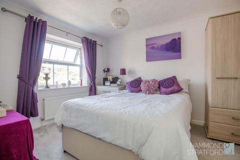 19 Ash Close, Hethersett, Norwich, NR9 3RE