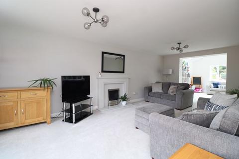 4 bedroom detached house for sale, High Land Road, Upper Stonnall